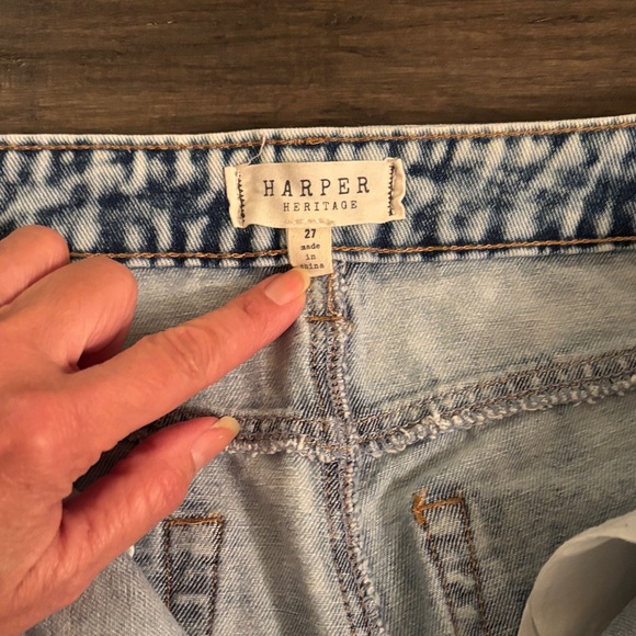 Harper Light Blue Distressed Boyfriend Jeans with Floral Patch - Picture 3 of 8